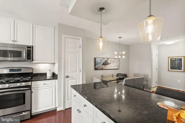 $510,000 | 4065 South Four Mile Run Drive, Unit 302, Arlington, VA 22204