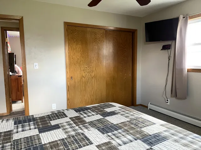 $269,900 | 2250 18th Avenue, Windom, MN 56101