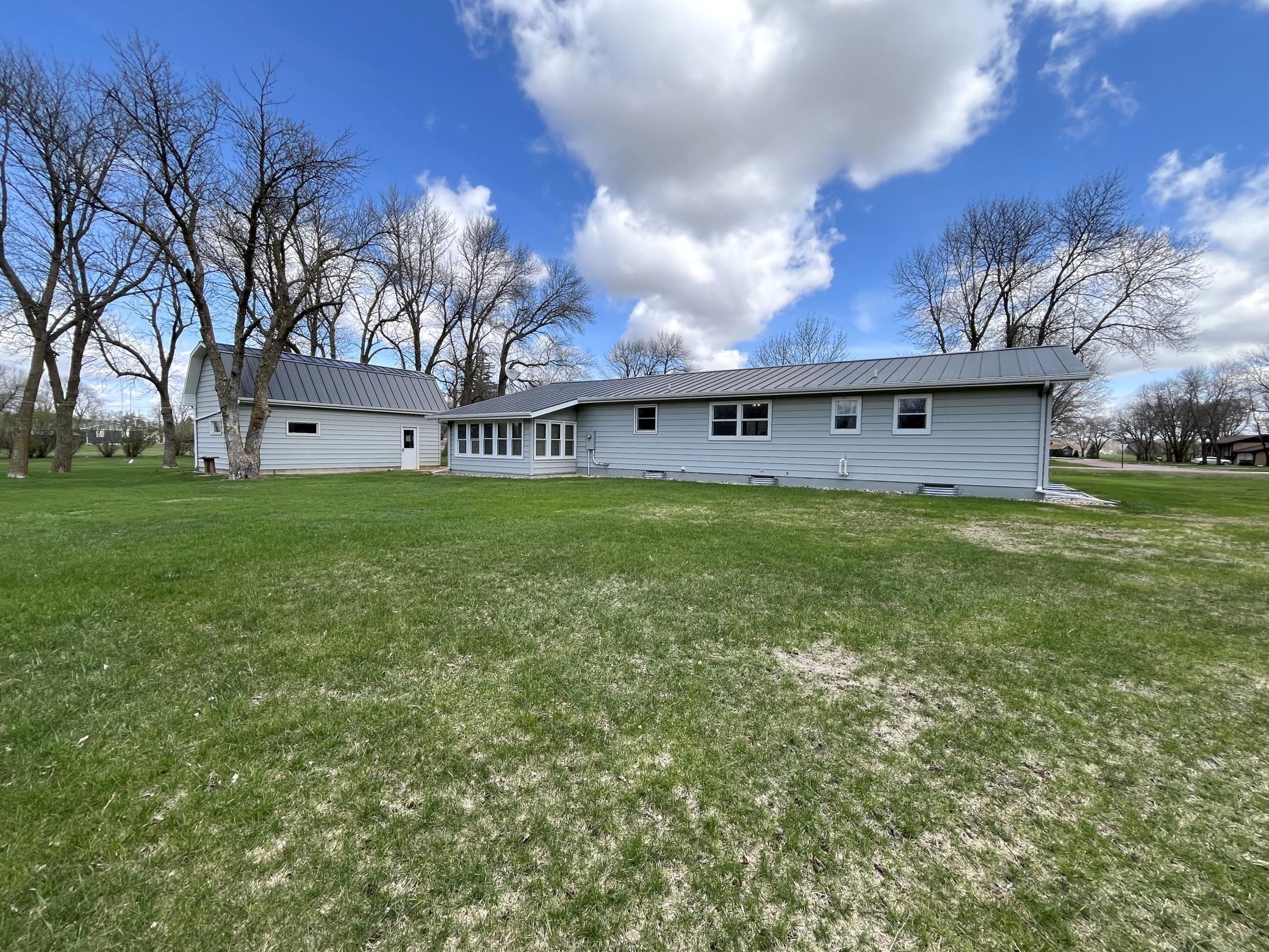 2250 18th Avenue Windom, MN 56101 - Photo 46 of 53