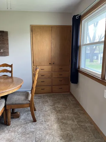 $269,900 | 2250 18th Avenue, Windom, MN 56101