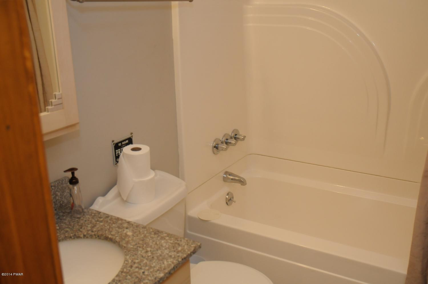 60 Deerfoot Road Lake Ariel, PA 18436 - Photo 31 of 38 Gallery Image 31