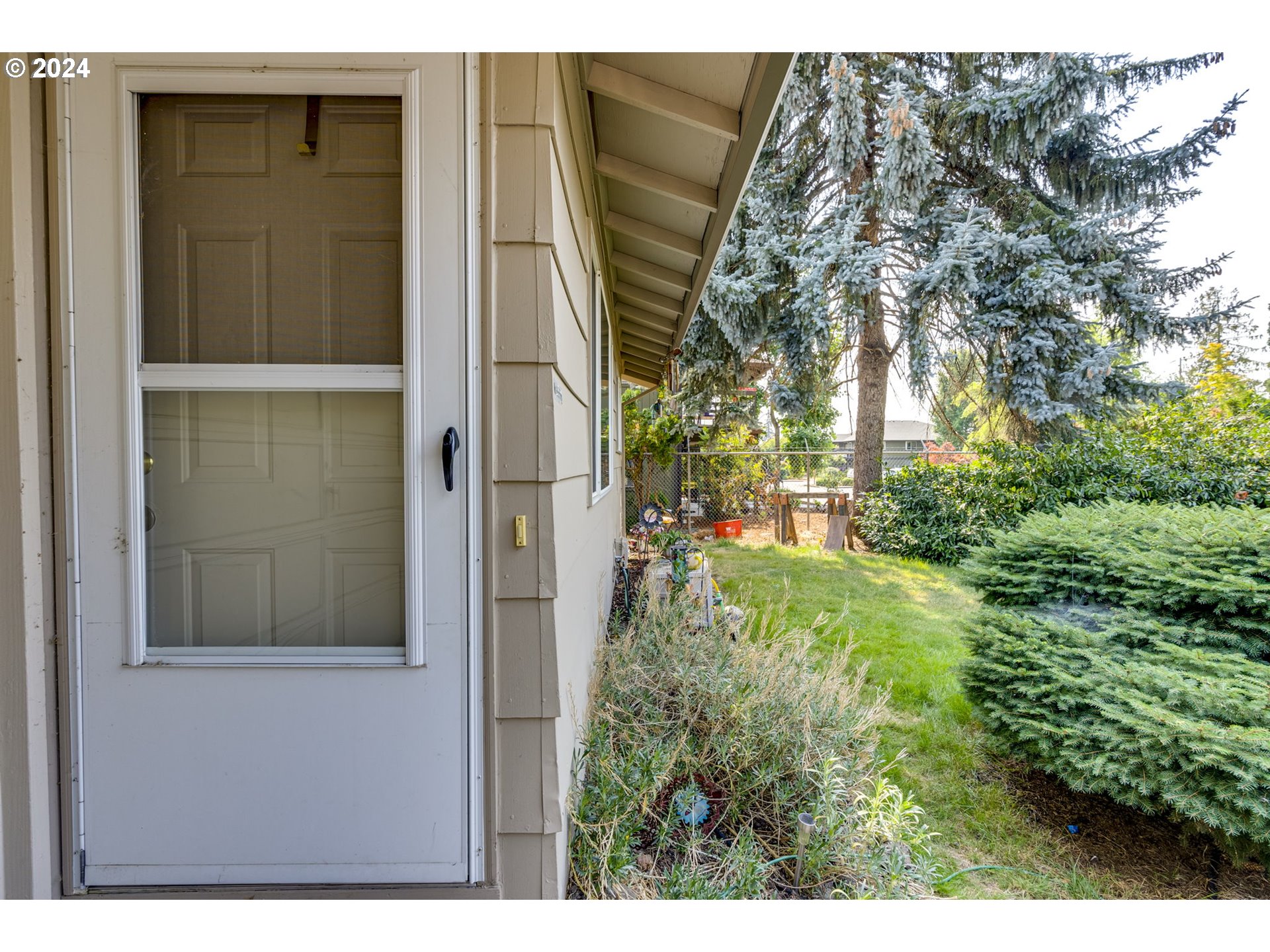 2127 Rhodora Street Forest Grove, OR 97116 - Photo 22 of 34 Unit #2
