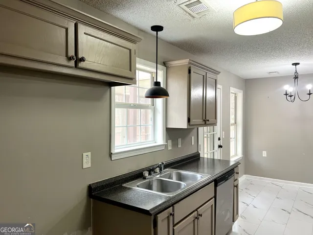 $244,900 | 5450 Crest Highway, Thomaston, GA 30286