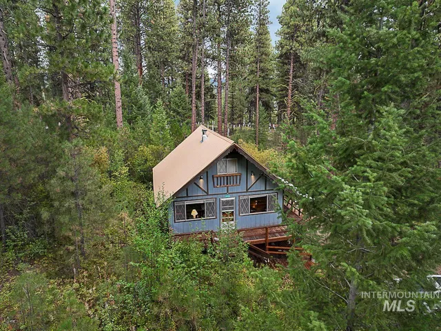 $255,000 | 225 Mesplie Road, Placerville, ID 83666