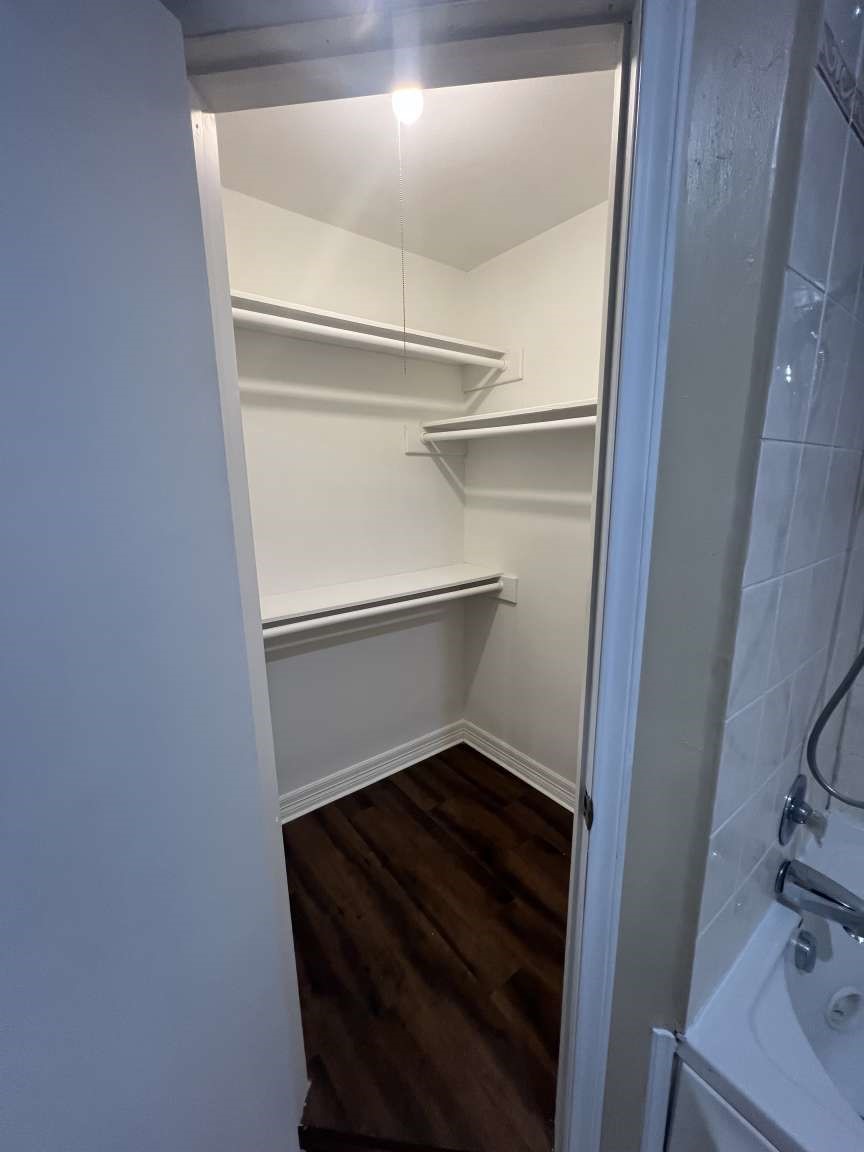 602 Briarclift Lane Baytown, TX 77521 - Photo 15 of 24