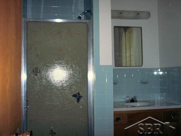 905 North Center Road Saginaw, MI 48638 - Photo 4 of 7 20034986-3.JPG