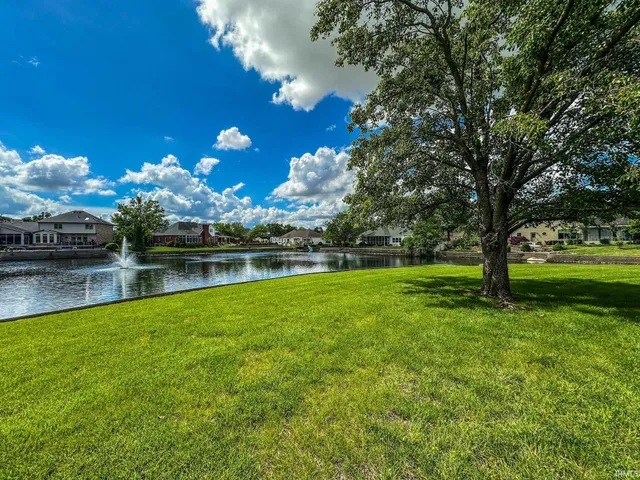 $725,000 | 7966 Lake Terrace Court, Newburgh, IN 47630
