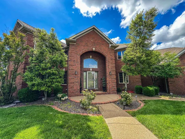 $715,000 | 7966 Lake Terrace Court, Newburgh, IN 47630