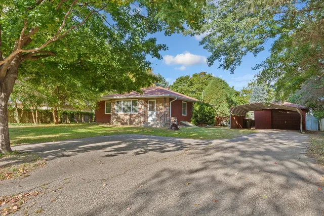 $280,000 | 1450 Lookout Drive, North Mankato, MN 56003