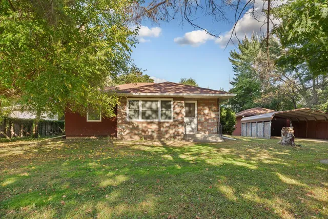 $280,000 | 1450 Lookout Drive, North Mankato, MN 56003