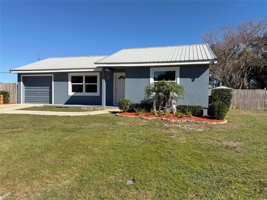 3808 Country Loop West Lakeland, FL 33811 - Photo 1 of 34