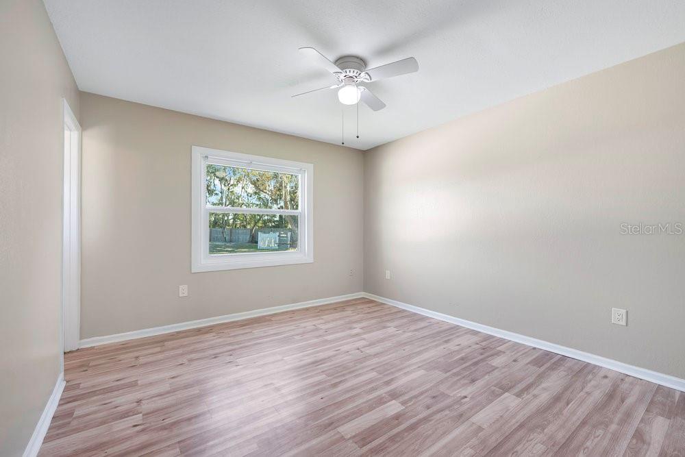 3808 Country Loop West Lakeland, FL 33811 - Photo 11 of 34