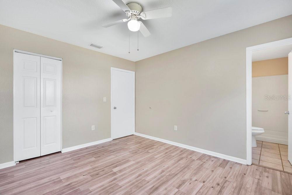 3808 Country Loop West Lakeland, FL 33811 - Photo 12 of 34