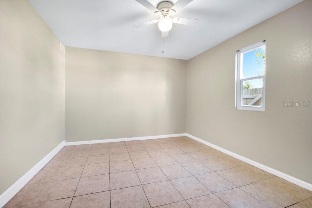 3808 Country Loop West Lakeland, FL 33811 - Photo 15 of 34