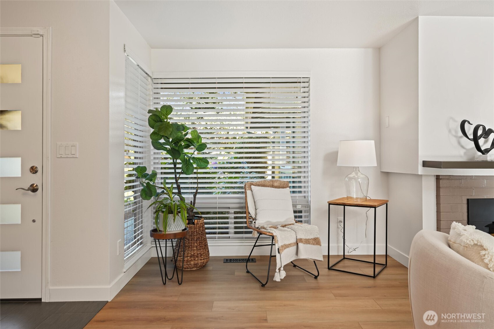 17005 159th Place Southeast Renton, WA 98058 - Photo 9 of 38 Gallery Image 9