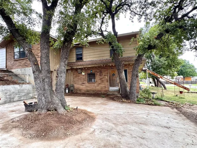 $309,940 | 1460 Fm 1106, Nocona, TX 76255