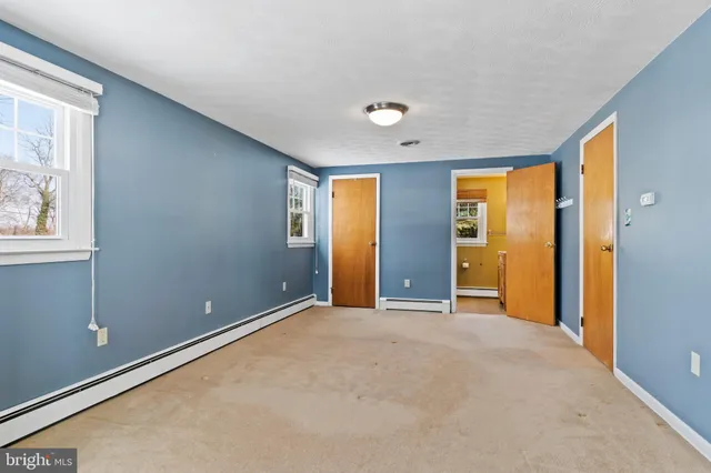 $324,900 | 12 Hickory Place, Camp Hill, PA 17011