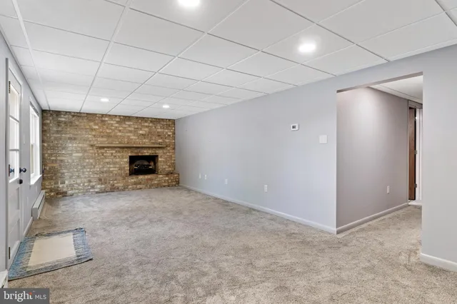 $324,900 | 12 Hickory Place, Camp Hill, PA 17011