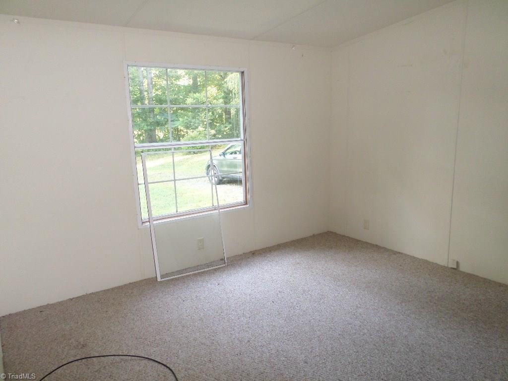 125 Flippin Road Lowgap, NC 27024 - Photo 7 of 11 Gallery Image 7