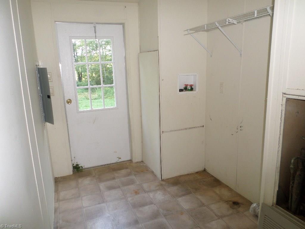 125 Flippin Road Lowgap, NC 27024 - Photo 9 of 11 Gallery Image 9