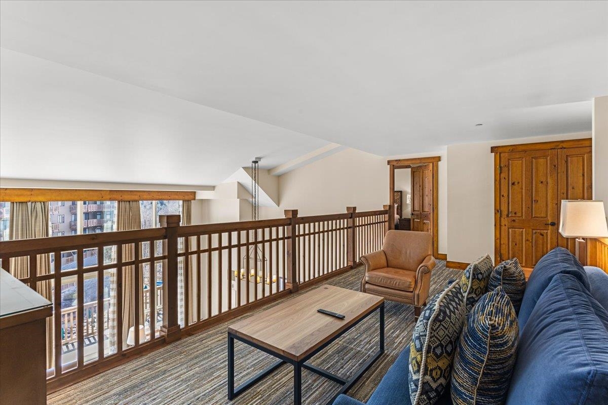 7412 Mountain Road, Unit 436 #522 Stowe, VT 05672 - Photo 20 of 39
