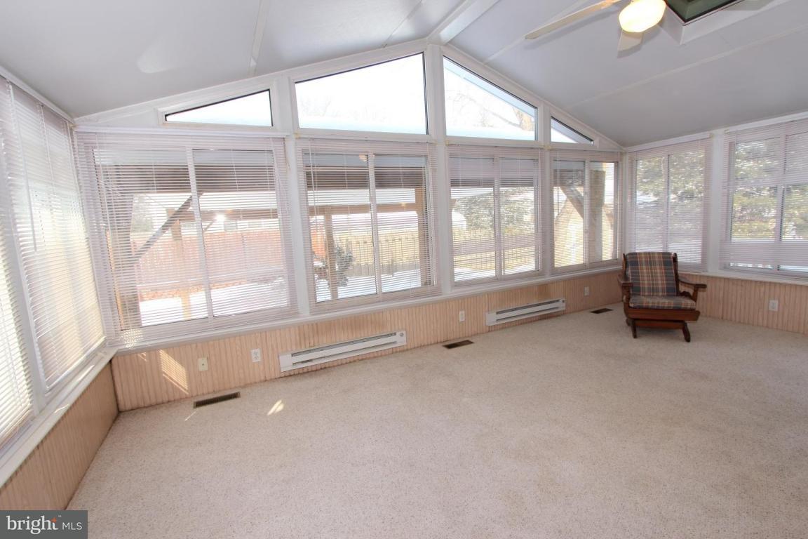 417 Hensley Street Lititz, PA 17543 - Photo 6 of 14