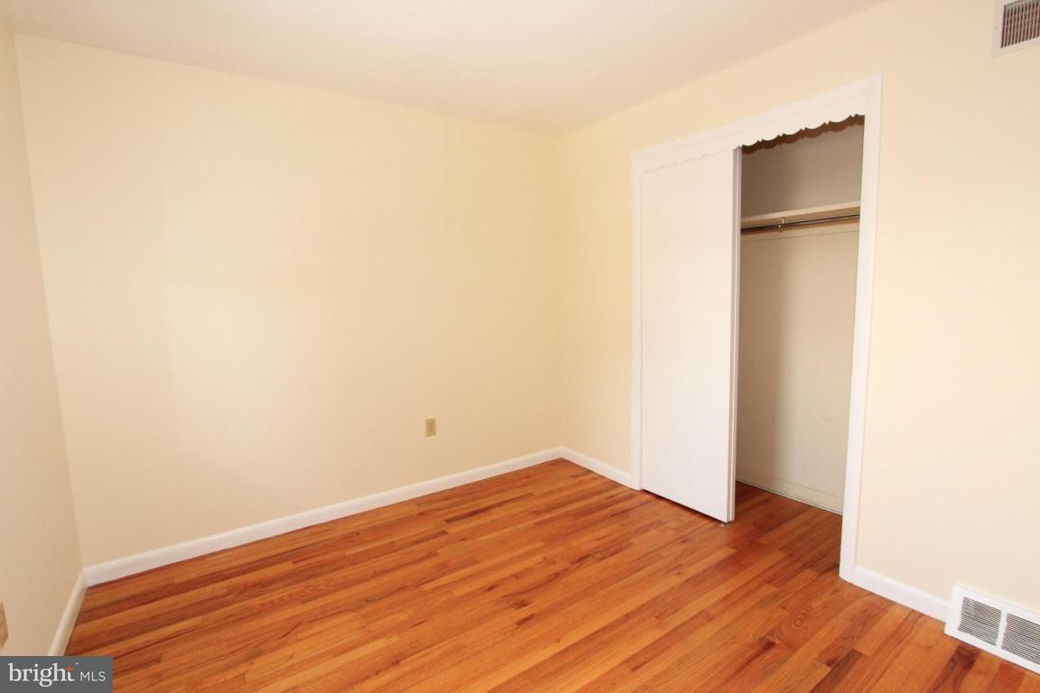 417 Hensley Street Lititz, PA 17543 - Photo 9 of 14