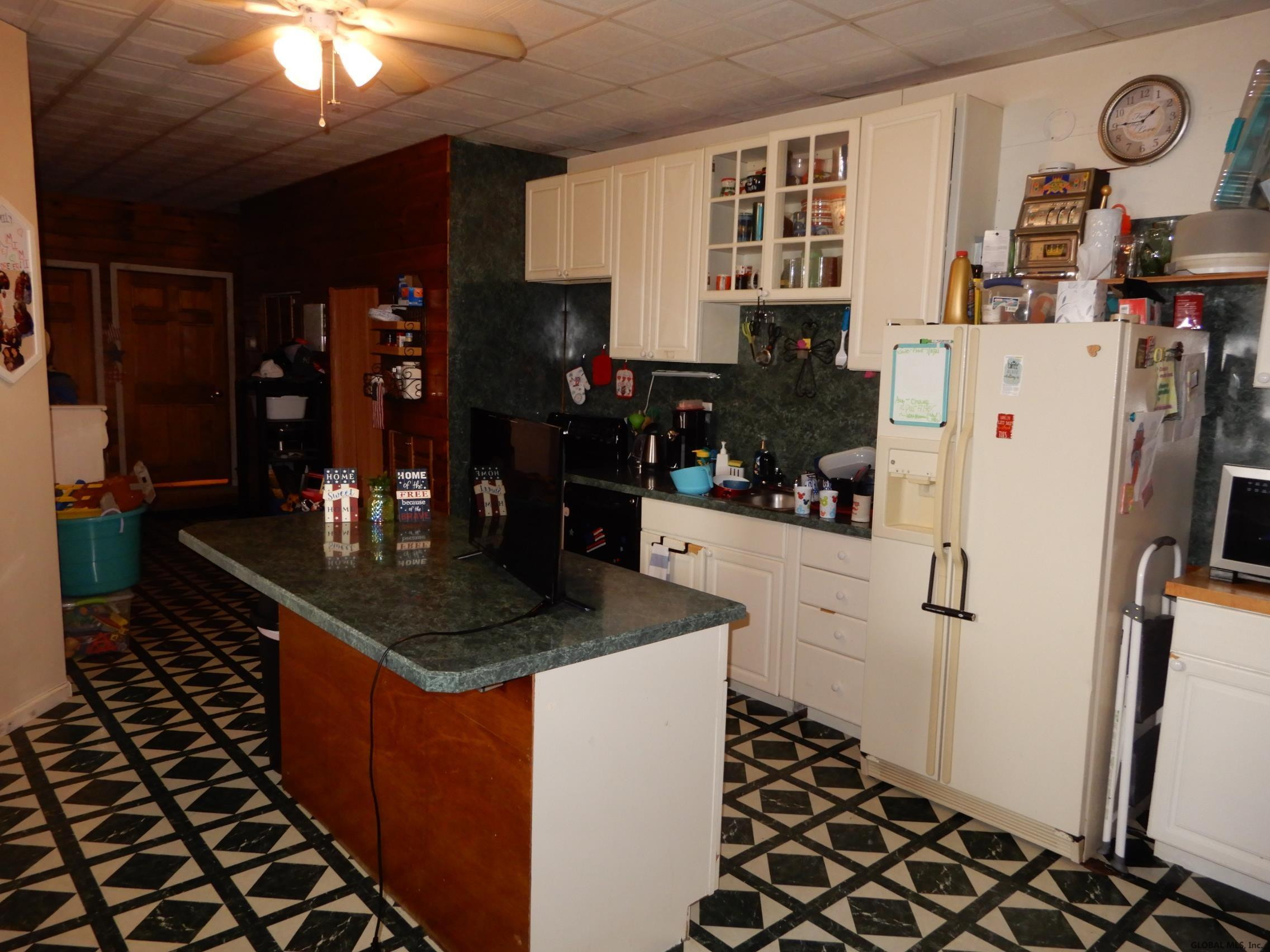 118 Broadway Rensselaer, NY 12144 - Photo 6 of 11 Photo 6