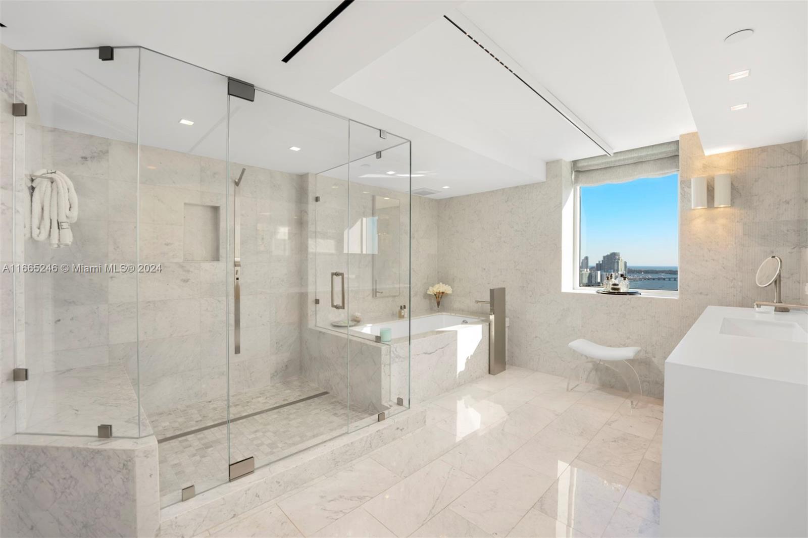 10 Venetian Way, Unit PH2/3 Miami Beach, FL 33139 - Photo 18 of 23