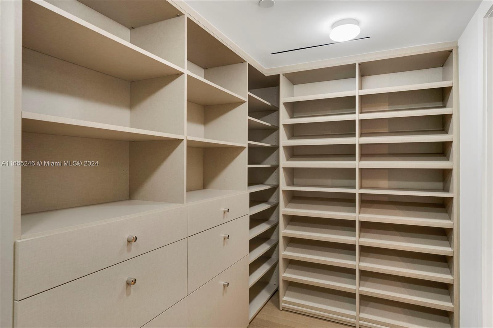 10 Venetian Way, Unit PH2/3 Miami Beach, FL 33139 - Photo 20 of 23