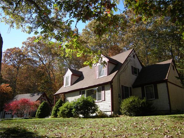 19 River Road Westport, MA 02790 - Photo 3 of 30 Gallery Image 3