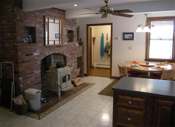 19 River Road Westport, MA 02790 - Photo 8 of 30 Gallery Image 8