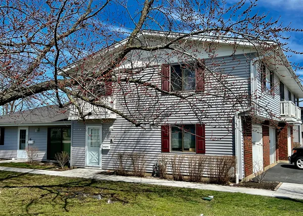 $1,990 | 1346 Forestdale Court, Unit 1346, Schaumburg, IL 60193