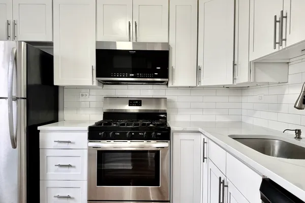 $1,990 | 1346 Forestdale Court, Unit 1346, Schaumburg, IL 60193