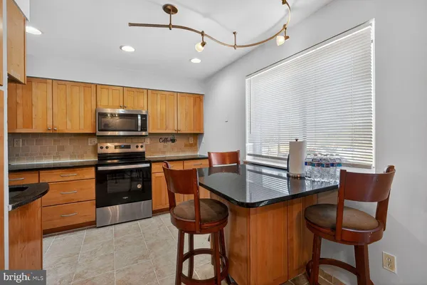 $449,999 | 7135 Talisman Lane, Columbia, MD 21045