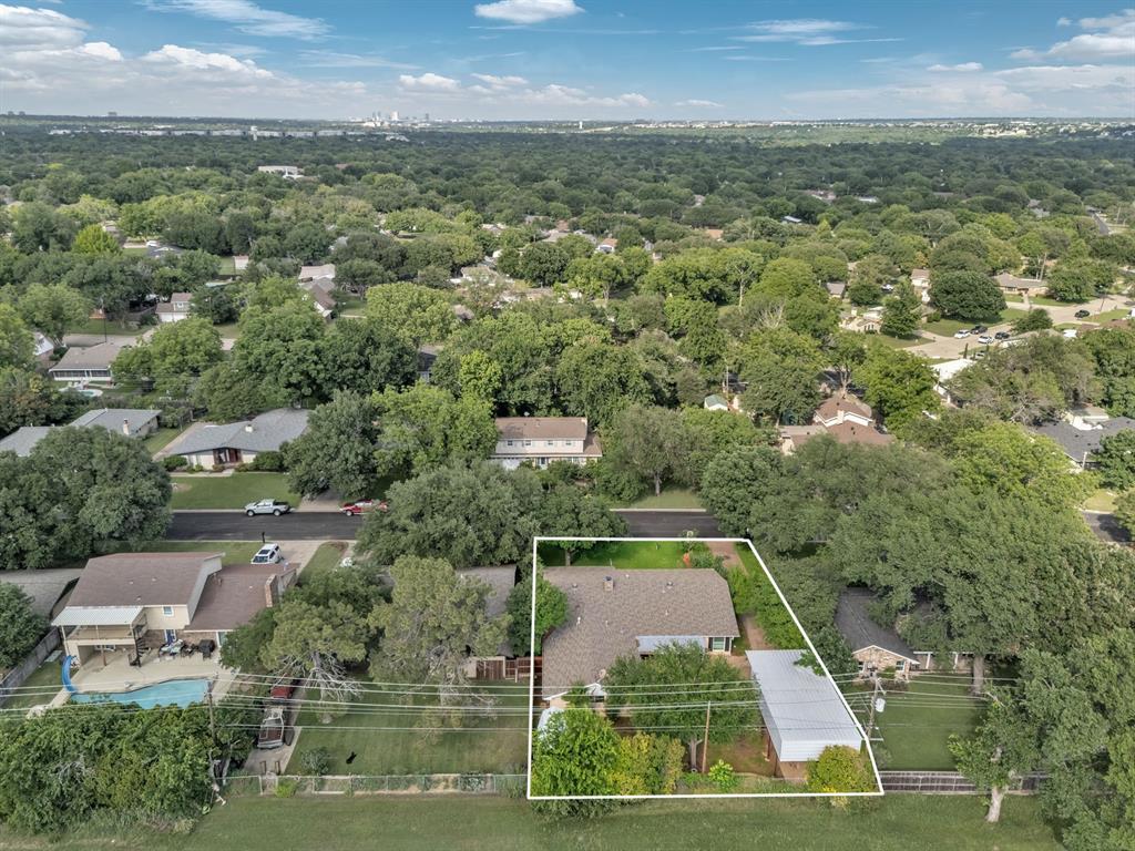 1206 Mildred Lane Benbrook, TX 76126 - Photo 4 of 38