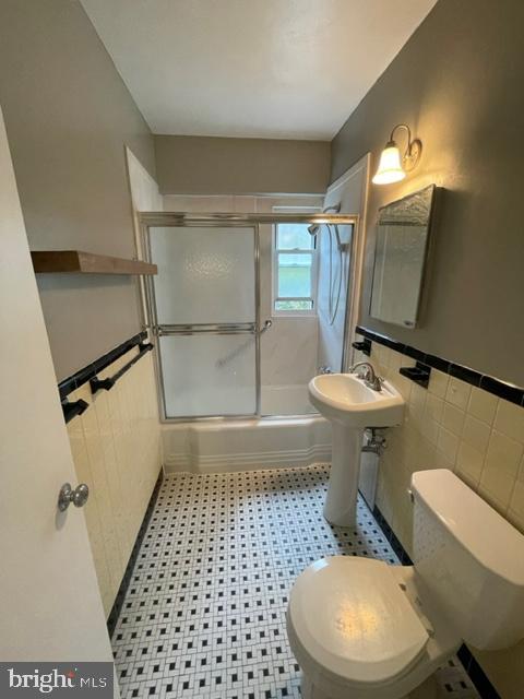2500 Q Street Northwest, Unit 135 Washington, DC 20007 - Photo 12 of 23 Bathroom
