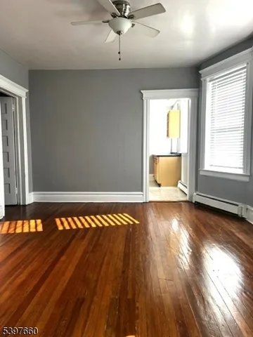 $2,200 | 48 Dayton Street, Newark, NJ 07114