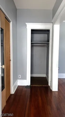 $2,200 | 48 Dayton Street, Newark, NJ 07114