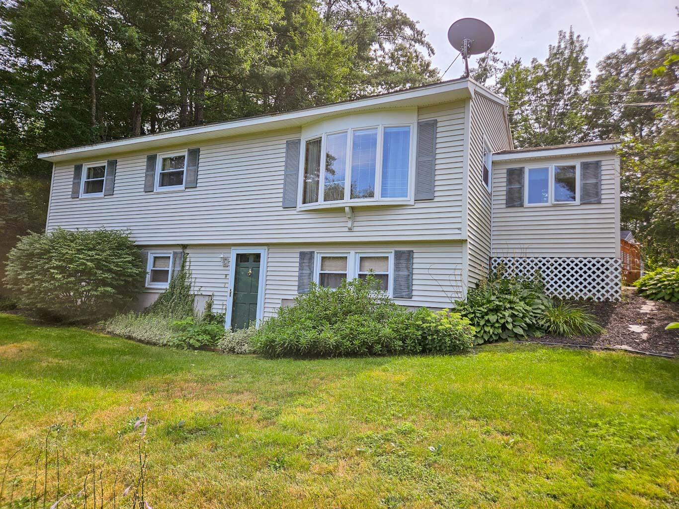 13 Arcadia Drive Windham, ME 04062 - Photo 2 of 21 Rearhouse