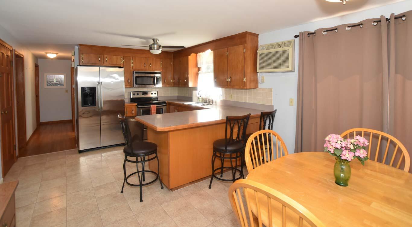 13 Arcadia Drive Windham, ME 04062 - Photo 4 of 21 Kitchen1