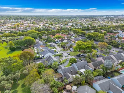 an aerial view of multiple house