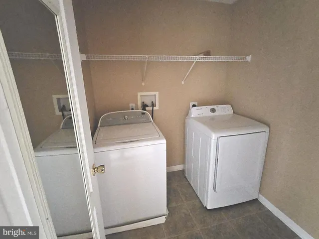 $392,000 | 231 Camerton Lane, Townsend, DE 19734