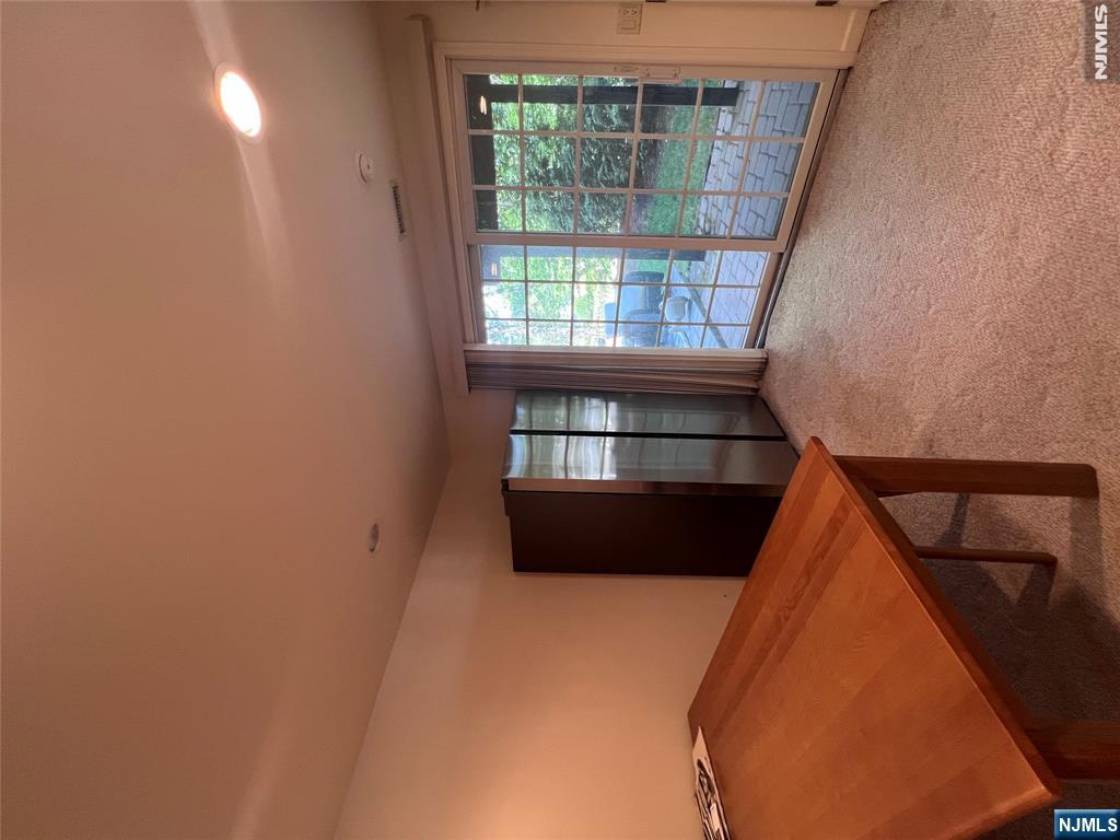100 Stonegate Trail, Unit 1 Cresskill, NJ 07626 - Photo 7 of 11