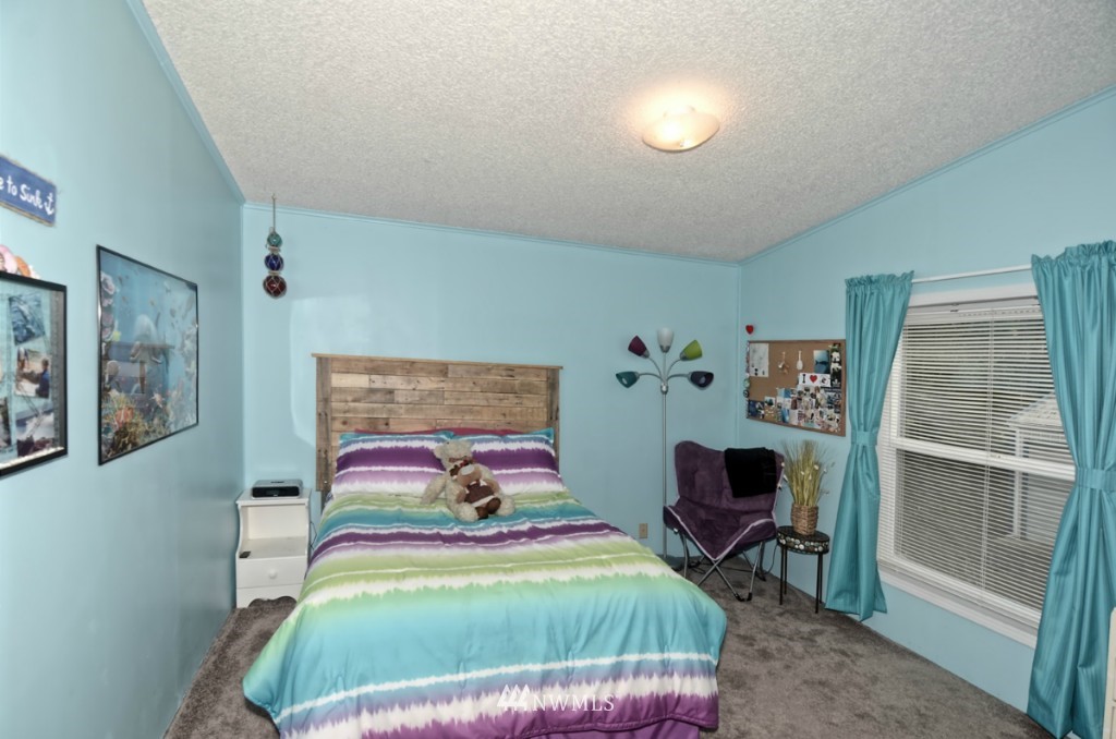 3828 236th Street Southeast Bothell, WA 98021 - Photo 17 of 23