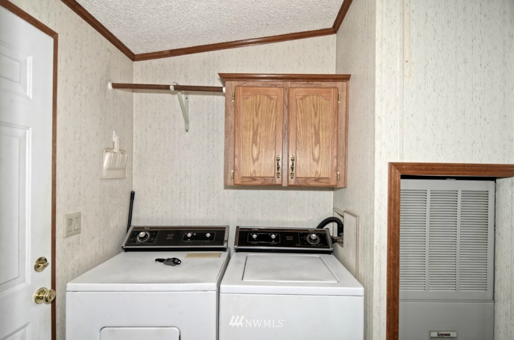 3828 236th Street Southeast Bothell, WA 98021 - Photo 20 of 23