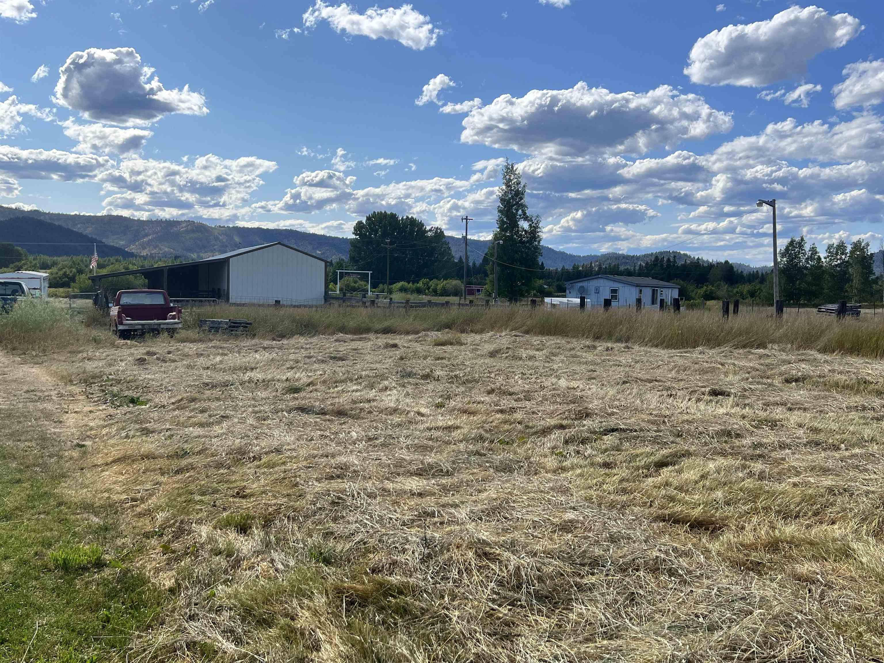 4667 South Swenson Road Clayton, WA 99110 - Photo 5 of 13
