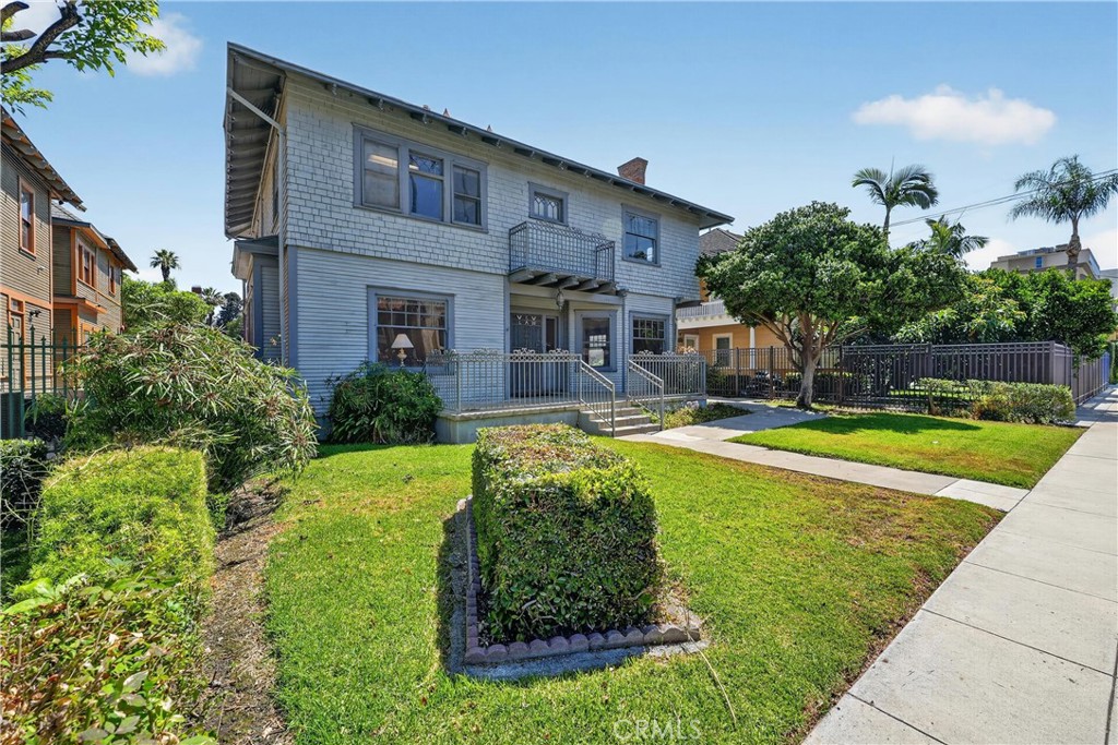 3875 11th Street Riverside, CA 92501 - Photo 4 of 58