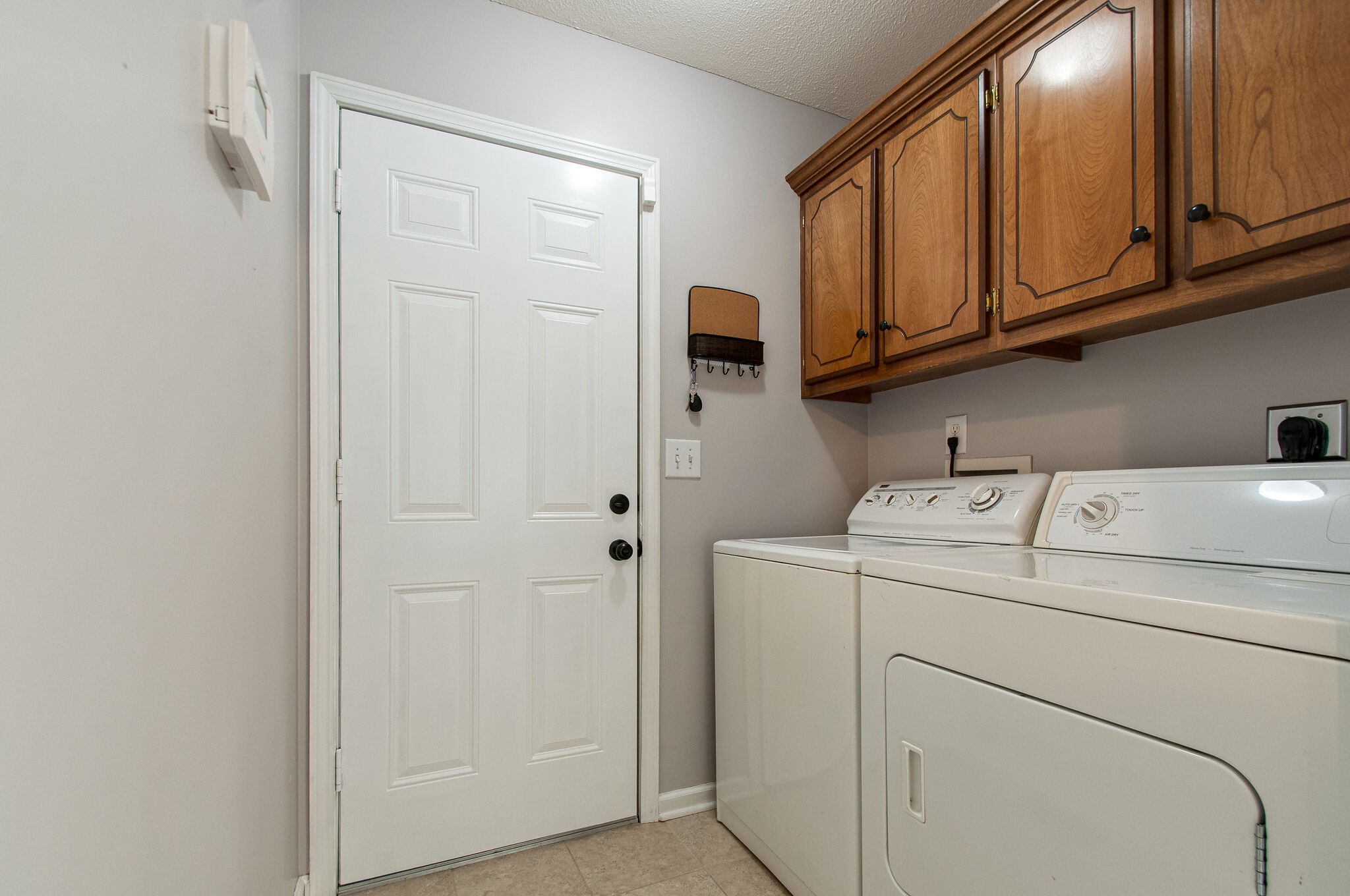 1061 Lewis Road Burns, TN 37029 - Photo 14 of 30 Gallery Image 14