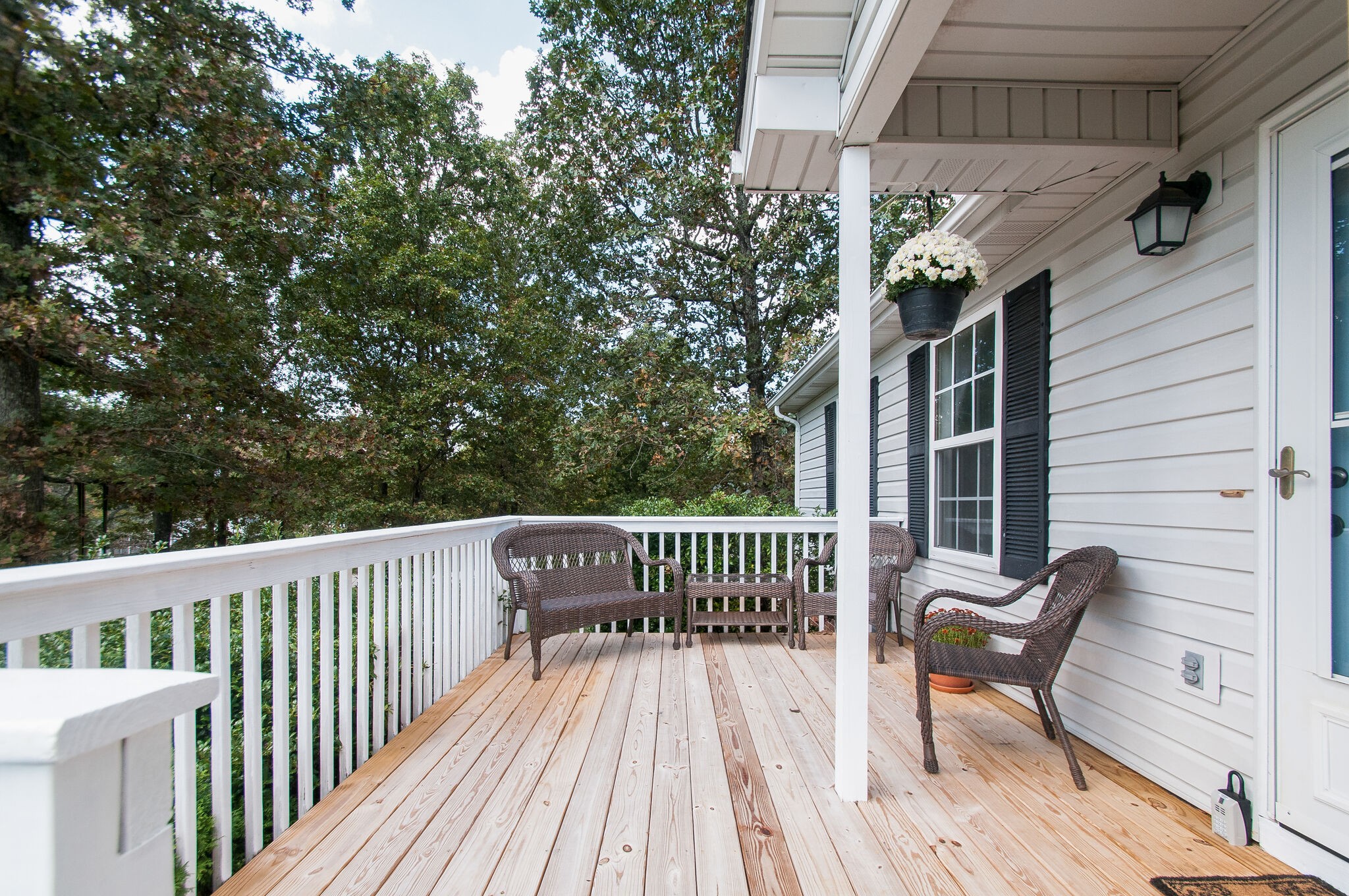 1061 Lewis Road Burns, TN 37029 - Photo 4 of 30 Gallery Image 4